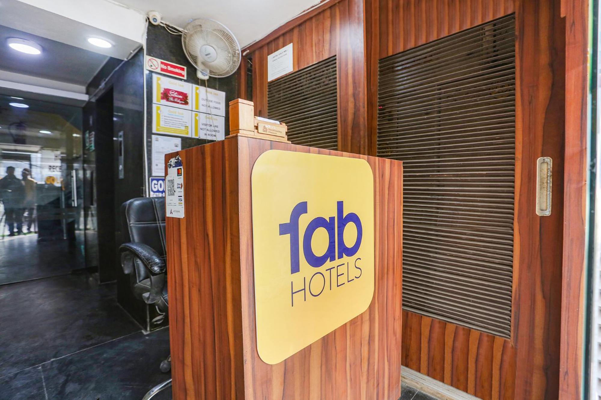 Fabhotel Gold Inn Janakpuri Delhi  Exterior foto