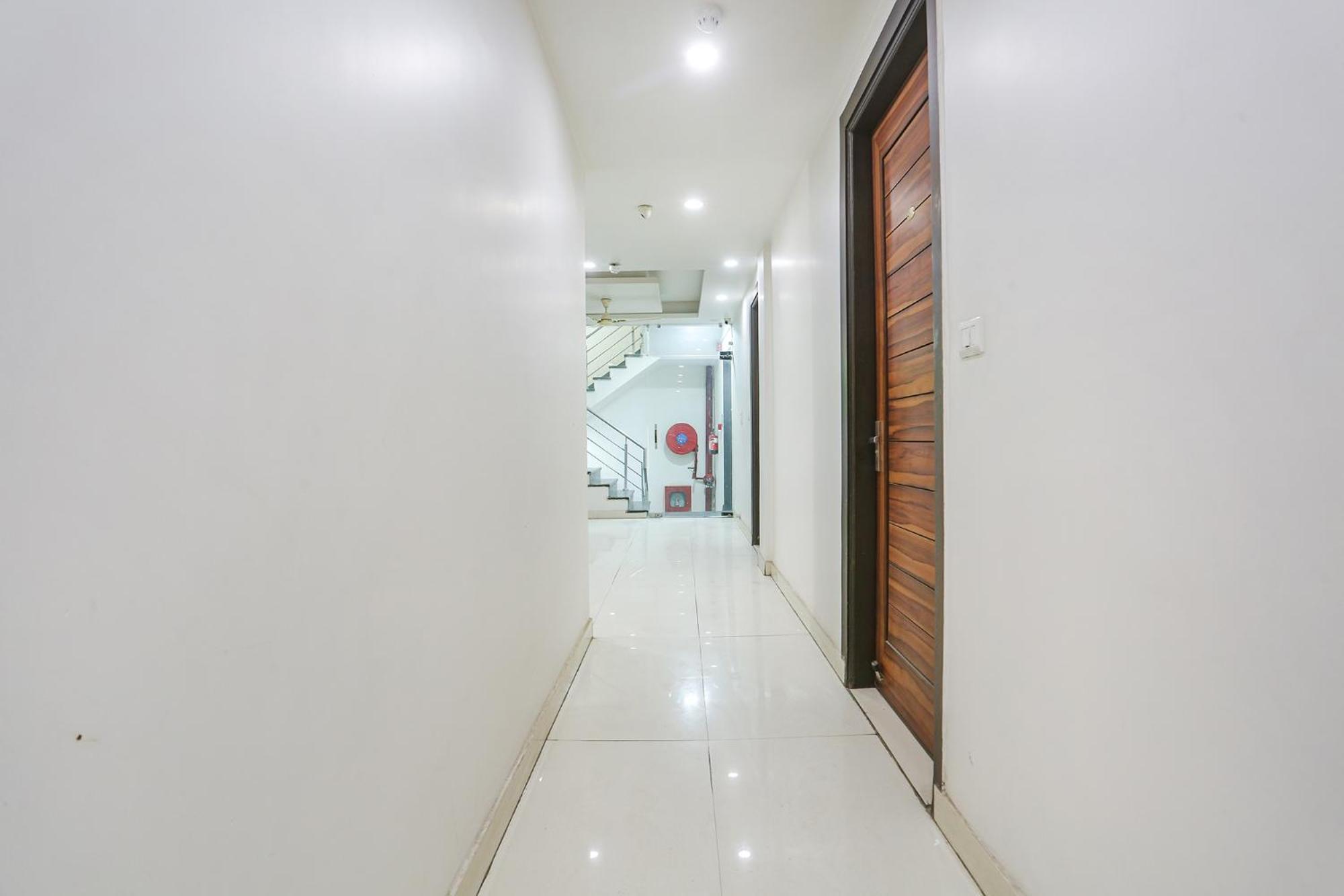 Fabhotel Gold Inn Janakpuri Delhi  Exterior foto