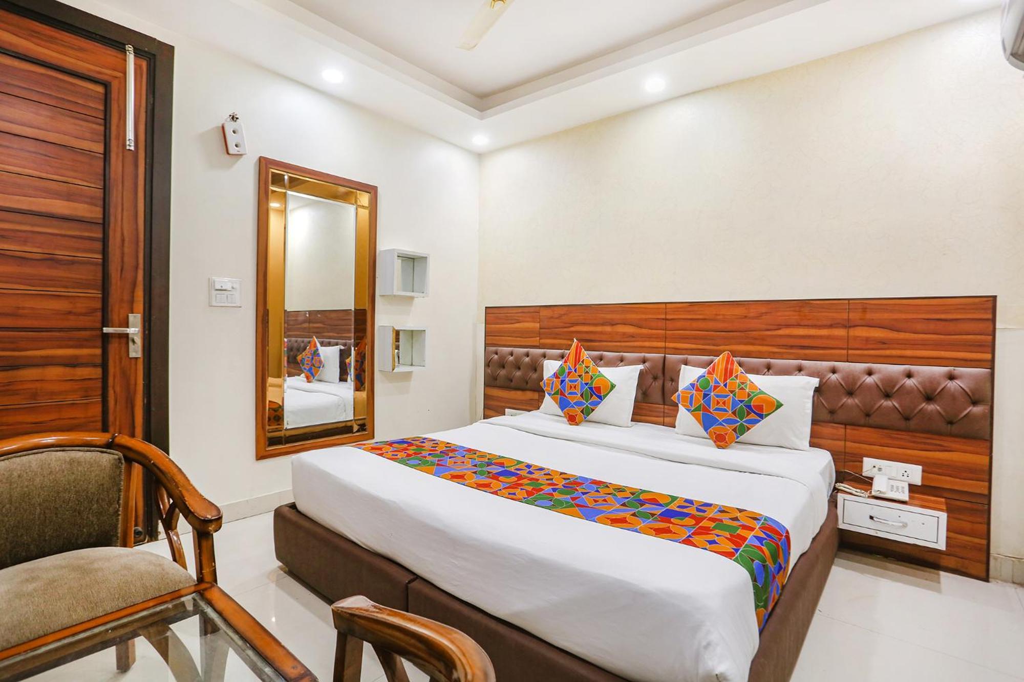 Fabhotel Gold Inn Janakpuri Delhi  Exterior foto